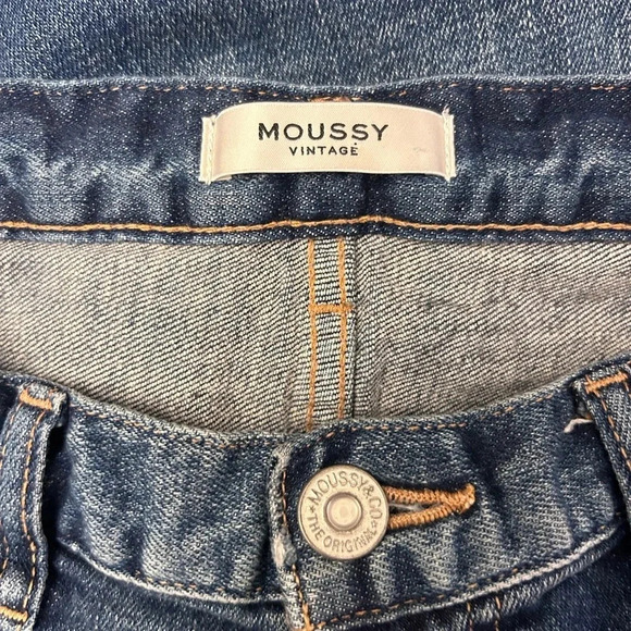 Moussy Vintage Skinny Denim Jeans Howa Cropped Destroyed Raw Hem Mid Rise - Picture 11 of 14